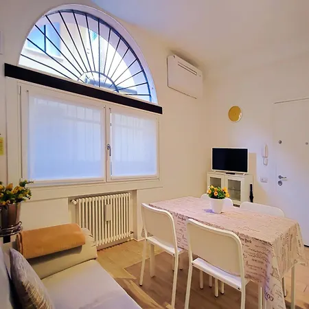 Casa Fischer 1 * Μάντοβα